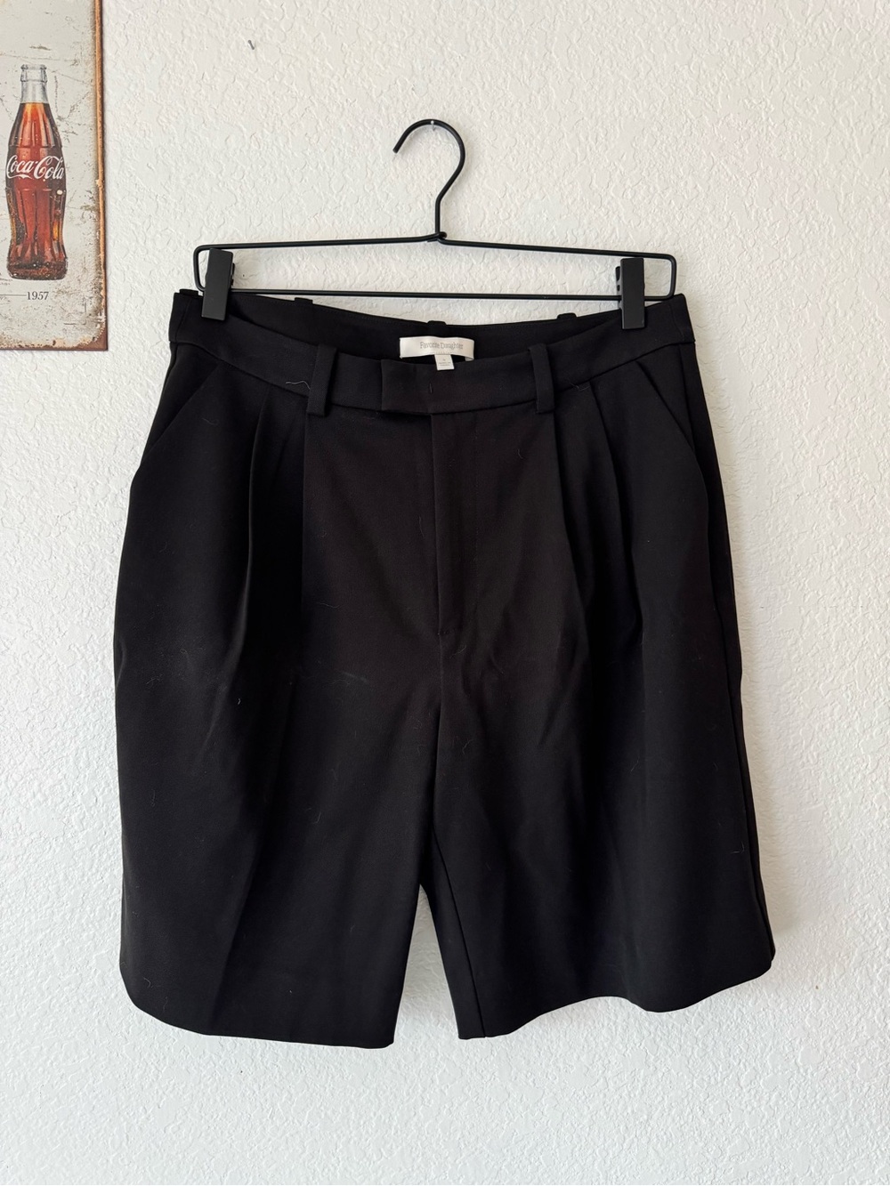 Favorite Daughter Black Collection Trouser Shorts Size 6